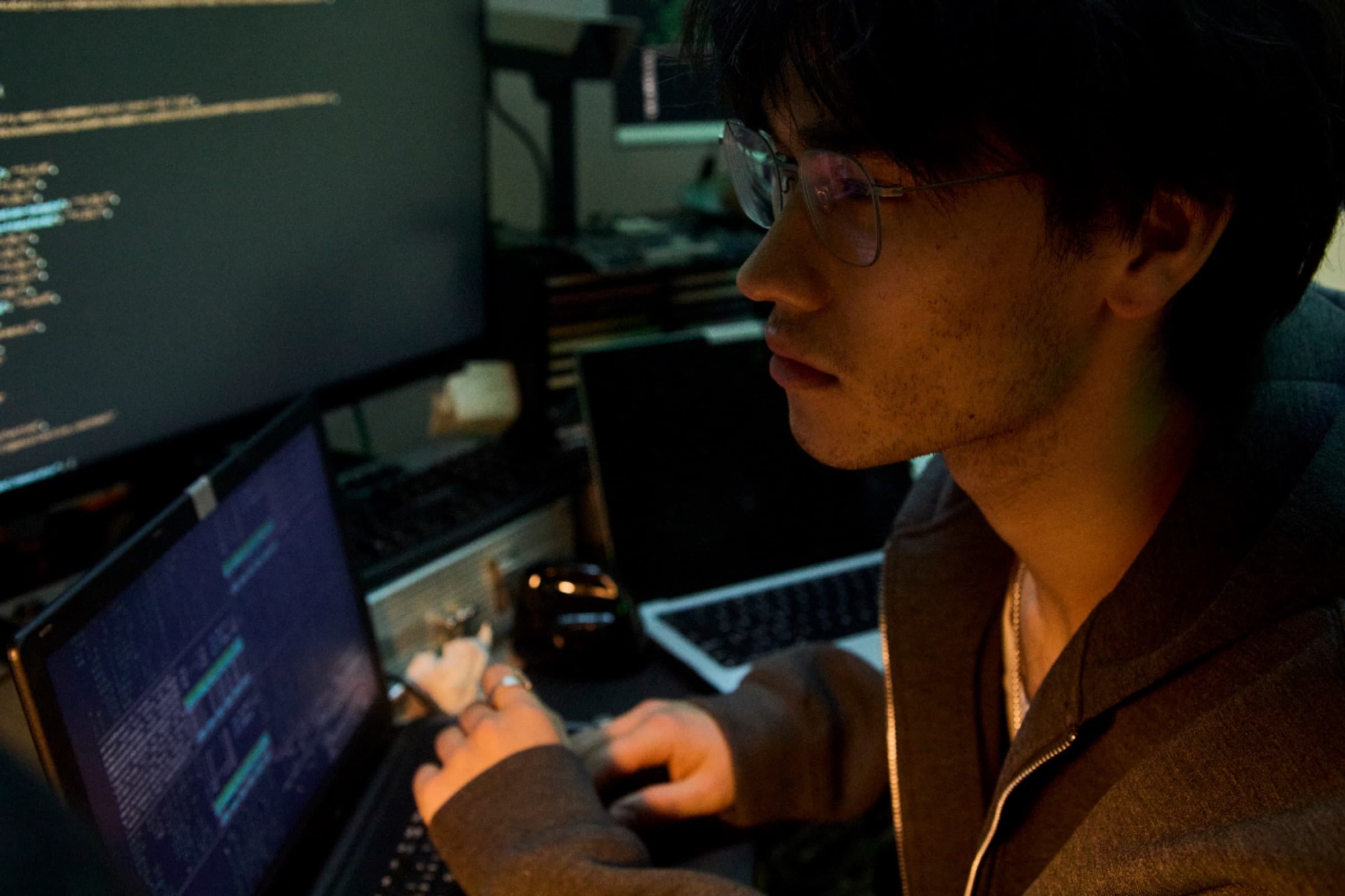 Focused work across code and search screens